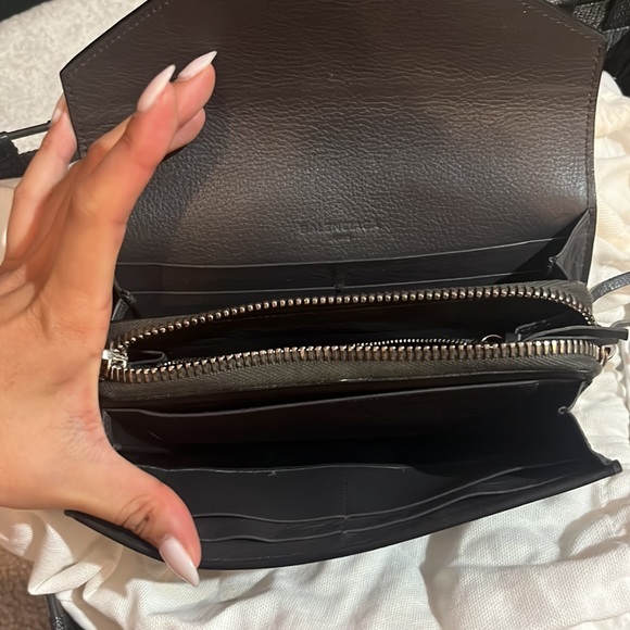 Balenciaga Wallet - Picture 11 of 12